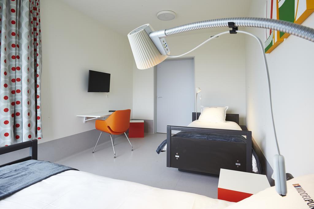 Hotel Middelpunt - Gratis Parking - Ontbijt Inbegrepen! Миделкерк Номер фото